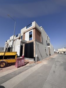 فيلا للبيع حي الشهداء 